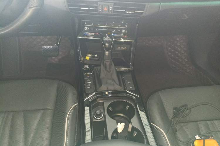 Used Volkswagen Passat 2022 330TSI Luxury Edition