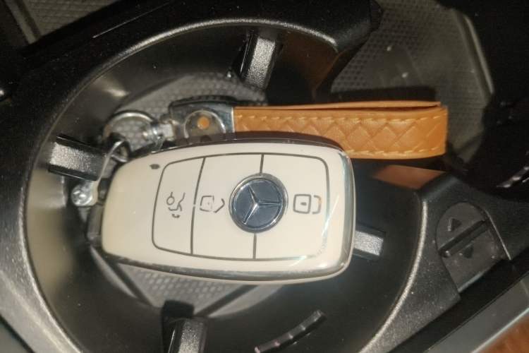 Used Mercedes-Benz GLC 2022 GLC 300 L 4MATIC Dynamic Model
