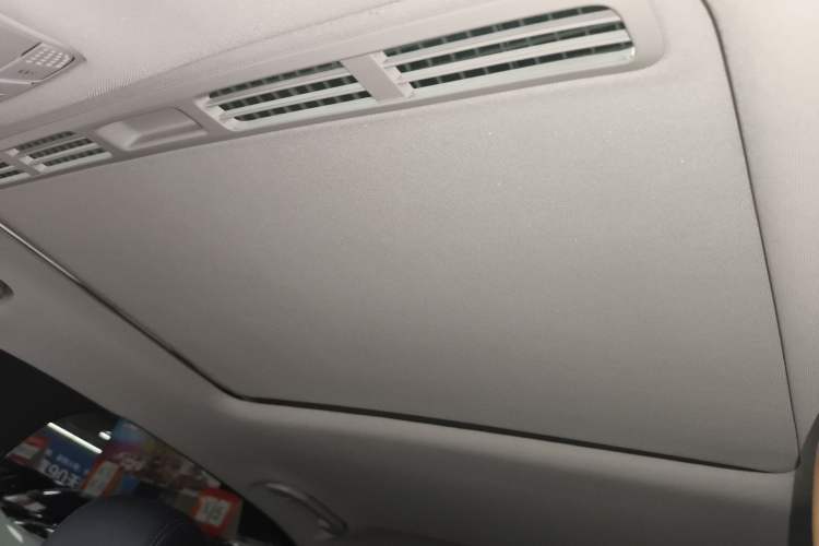 Used Mercedes-Benz C-Class 2017 Restyled C 180 L Fashion Edition Sport Version