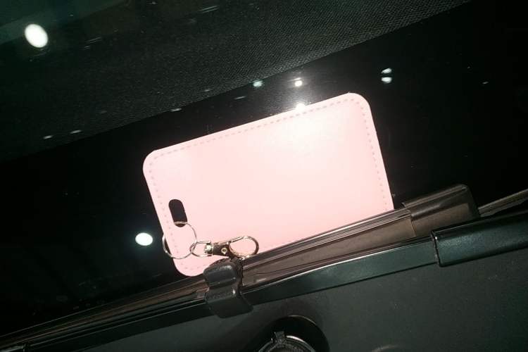 Used Tesla Model Y 2025 Long-Range All-Wheel-Drive Version