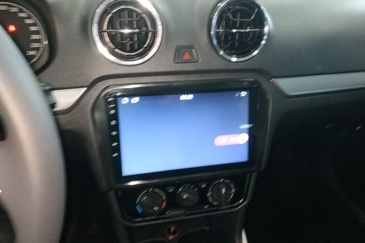 Used Volkswagen Jetta 2017 1.5L Automatic Fashion Model
