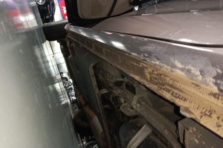 Used Buick GL8 2022 Land Cruiser Executive Class 652T Comfort Model
