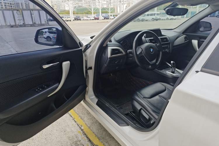 Used BMW 1 Series 2016 118i Leading Model
