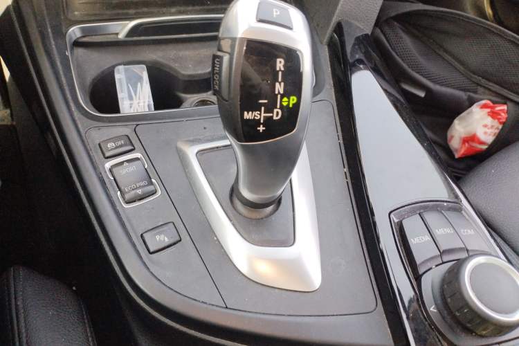 Used BMW 3 Series GT 2018 320i Sport Edition
