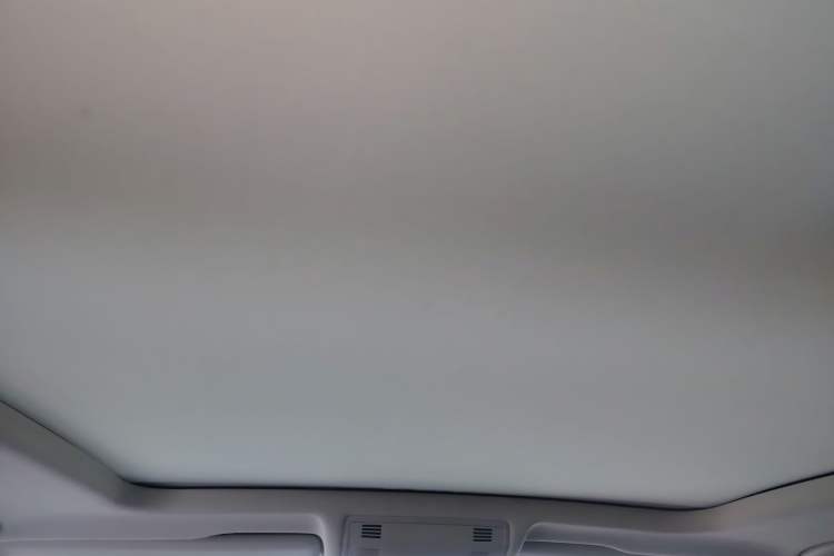 Used Volkswagen Tayron 2021 280TSI Two-Wheel Drive Luxury Smart Connectivity Version