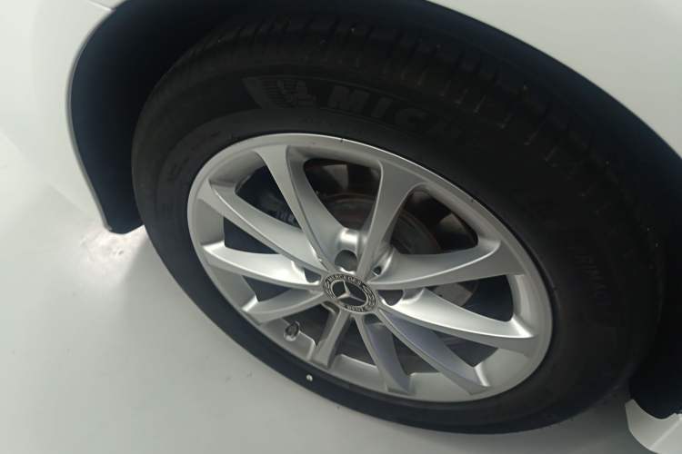 Used Mercedes-Benz A-Class 2021 A 200 L Sport Sedan Fashion Model