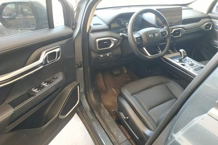 Used Geely Auto Haoyue 2020 1.8TD DCT Flagship 7-Seater
