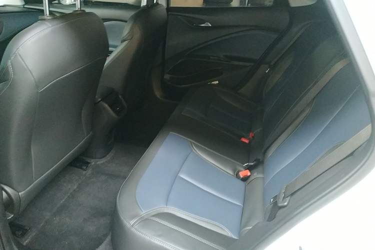 Used Buick Velite 6 2023 430km Range Commuter Version
