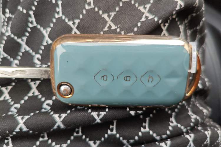 Used Wuling Jiachen 2022 1.5T Manual Light Enjoyment Dynamic Version
