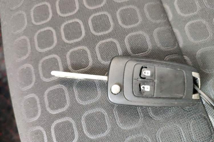 Used Chevrolet Trax 2016 1.4T Manual Two-Wheel Drive Comfort Version with Sunroof