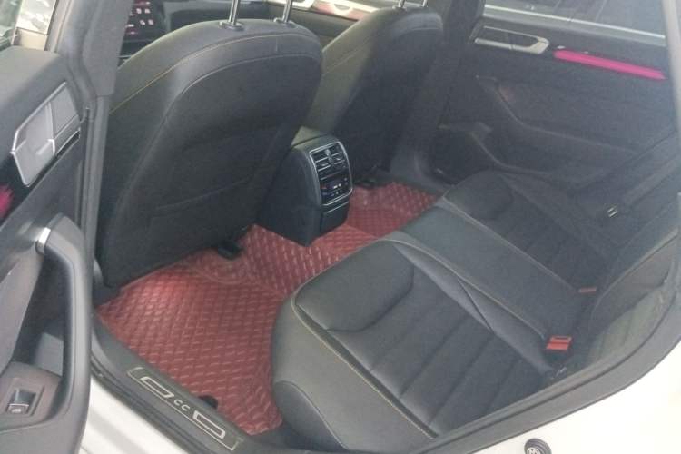 Used Volkswagen FAW-Volkswagen CC 2023 380TSI Striking Edition
