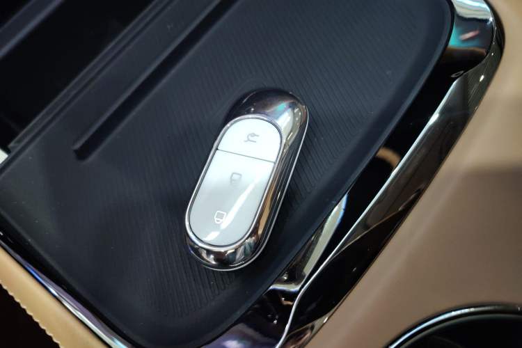 Used Leapmotor C11 2024 All-Electric 580 Luxury Edition
