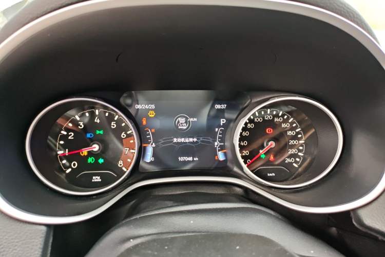 Used  Compass 2019 220T Automatic Family Edition
