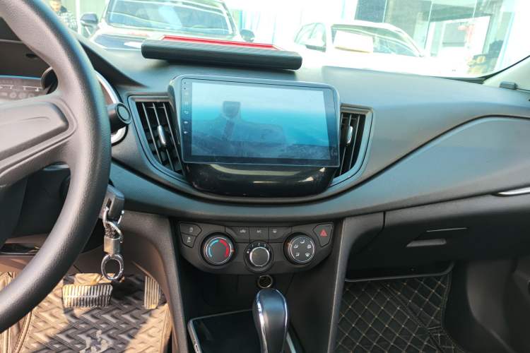 Used Chevrolet Cavalier 2019 320 Automatic Enjoyment with Sunroof
