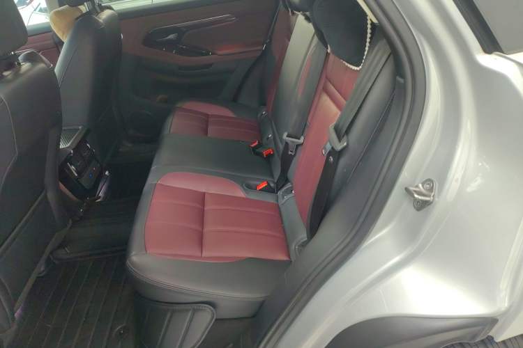 Used Land Rover Range Rover Evoque 2022 Aurora L 249 PS R-Dynamic Luxury Edition
