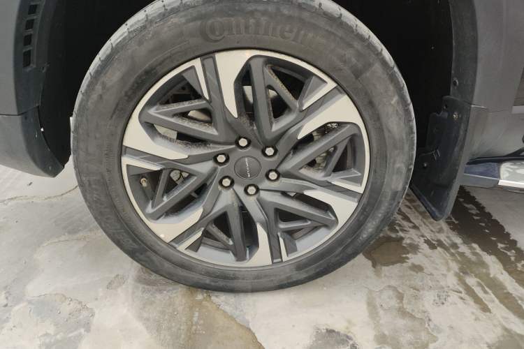 Used SAIC MAXUS Territory 2023 2.0T All-Out Flagship Version 6 Seats
