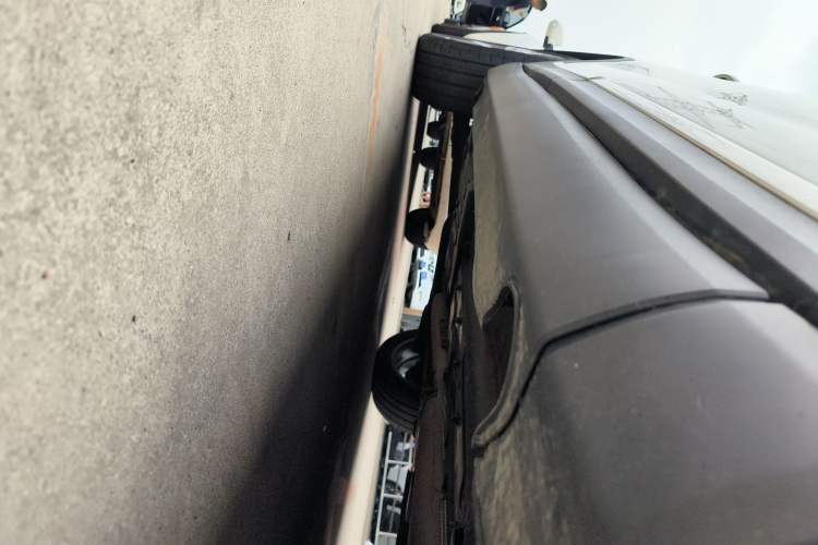 Used Haval H7 2017 Red-Label H7 2.0T Automatic Prestige Model
