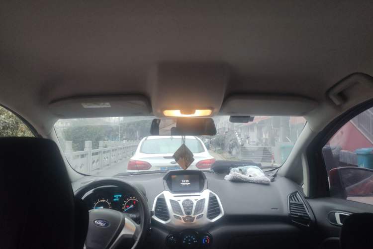 Used Ford EcoSport 2013 1.5L Automatic Fashion Model
