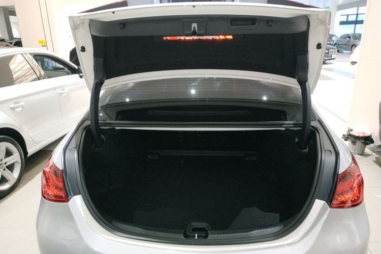 Used Mercedes-Benz C-Class 2022 Restyled C 260 L Sport Edition
