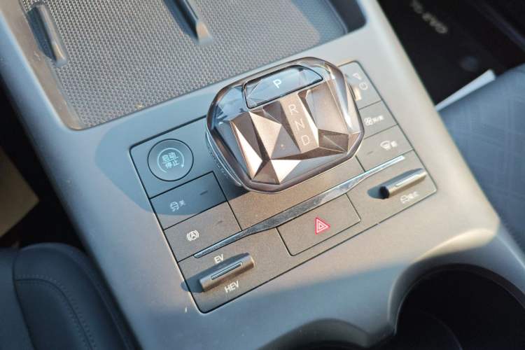 Used BYD Qin PLUS 2025 DM-i Smart Drive 55KM Leading Model
