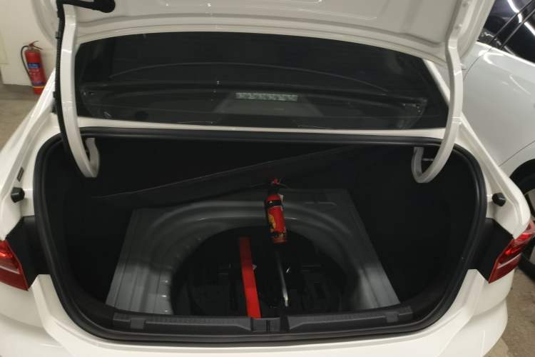 Used Volkswagen Lavida 2019 1.5L Automatic Fashion Edition China VI