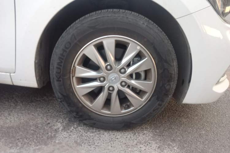 Used Hyundai Celesta 2020 1.6L Automatic GL Enjoyable Edition
