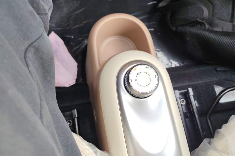 Used Wuling Hongguang MINIEV 2025 Four-Door Version Zhenxiang+ Edition
