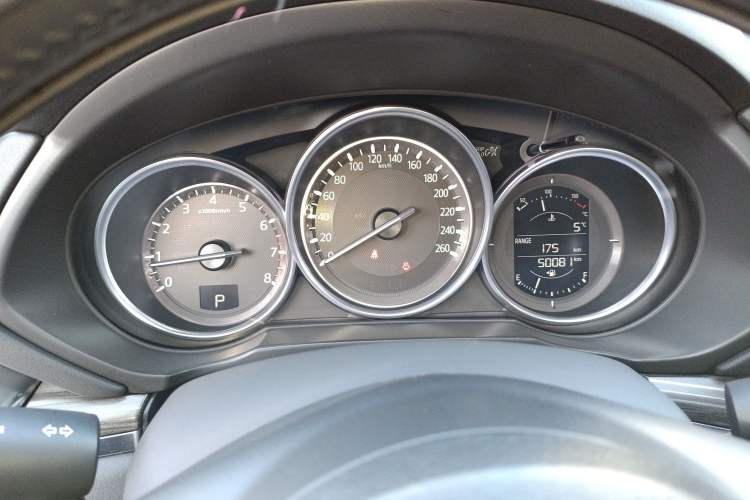 Used Mazda CX-5 2017 2.0L Automatic 2WD Smart Enjoyment Version China V Standard
