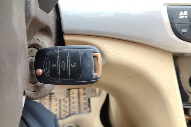 Used Baojun 730 2016 1.5L Manual Comfort Version 7 Seats China V Emission Standard