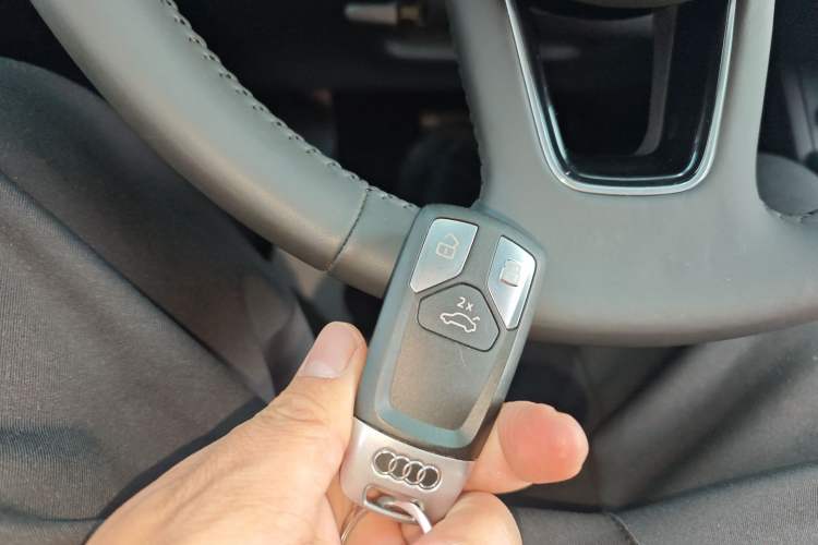 Used Audi A4L 2020 40 TFSI Fashion Dynamic Model
