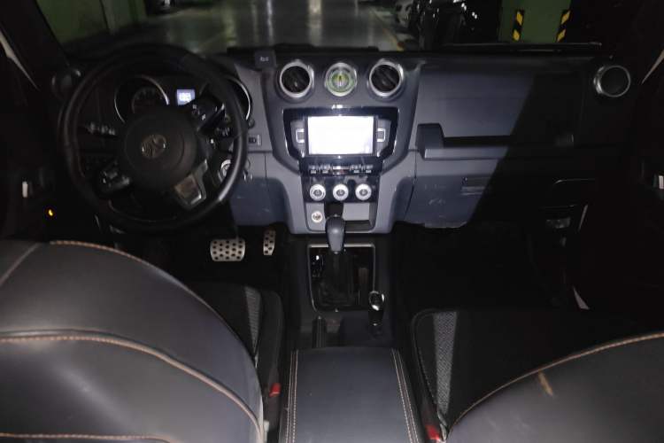 Used BAIC Off-Road BJ40 2016 40L 2.3T Automatic All-Wheel Drive Premium Edition