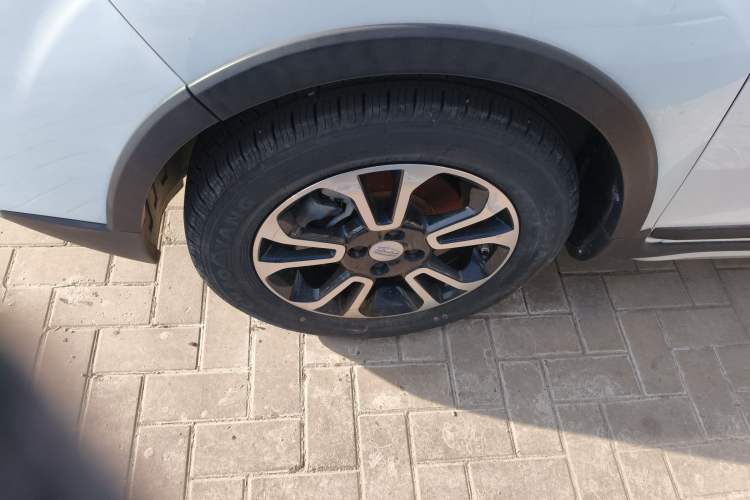 Used Geely Auto Vision X3 2017 1.5L Manual Elite Model
