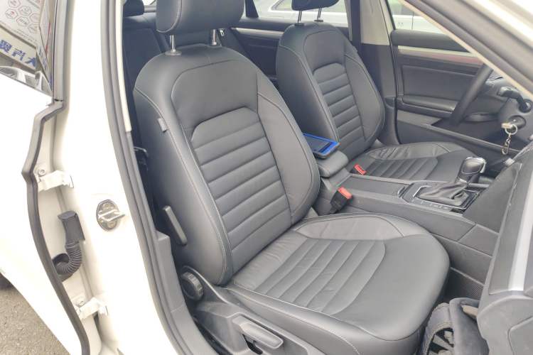 Used Volkswagen Lamando 2018 280TSI DSG Comfort Edition
