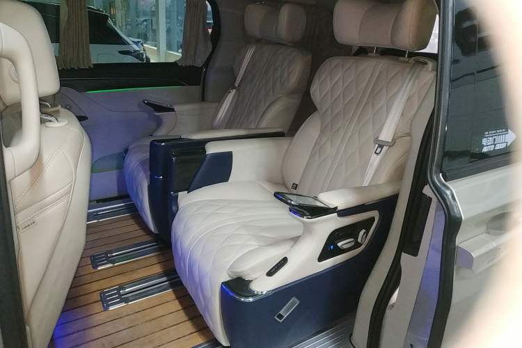 Used Buick GL8 2020 ES Land Cruiser 653T Comfort Edition
