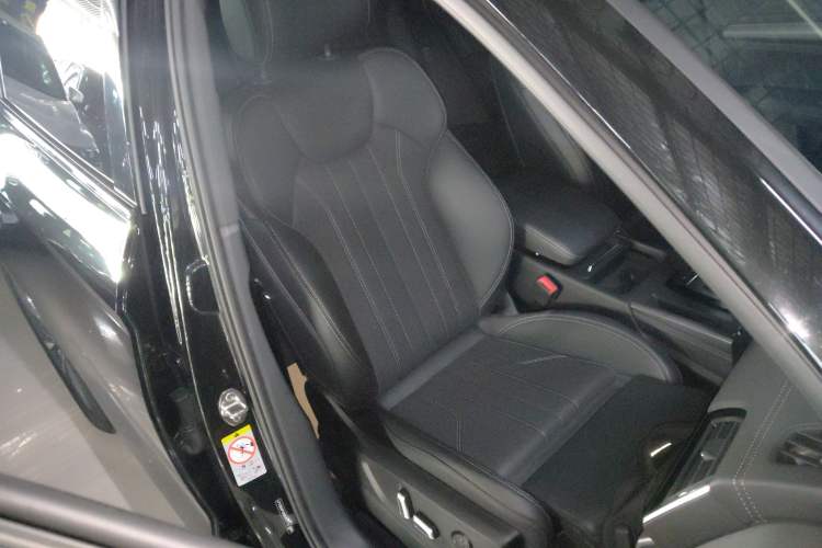 Used Audi Q5L 2024 40 TFSI Luxury Dynamic Edition
