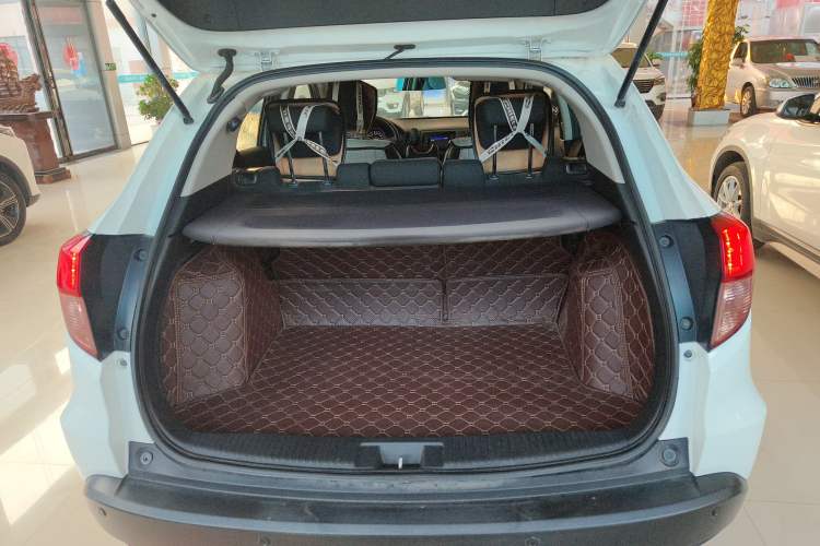 Used Honda Vezel 2015 1.5L CVT two-wheel drive Comfort trim
