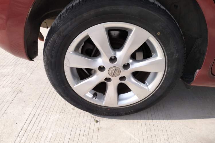 Used Nissan Tiida 2014 1.6L CVT Comfort Model
