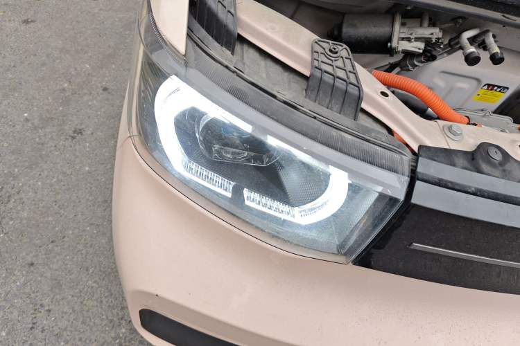 Used Wuling Hongguang MINIEV 2022 Macaron Premium Model – Lithium Iron Phosphate