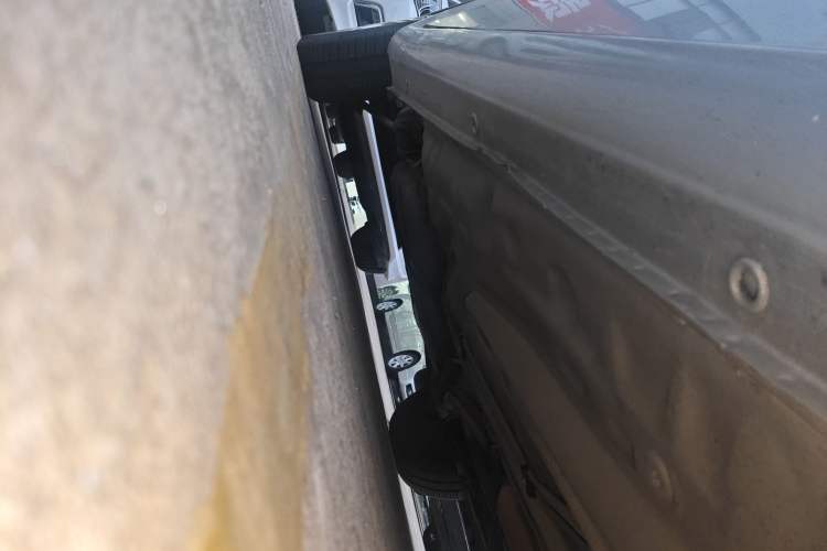 Used Buick Excelle 2013 1.5L Automatic Classic Model
