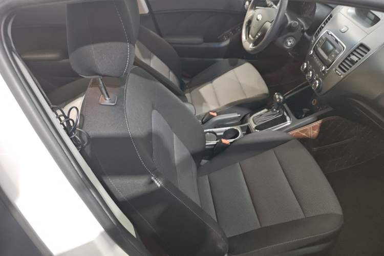 Used Kia K3 2016 1.6L Automatic GL
