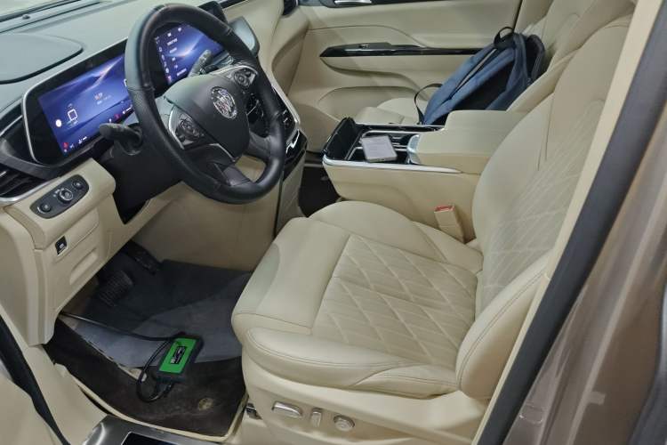 Used Buick GL8 2023 ES Lu Zun Luxury Model
