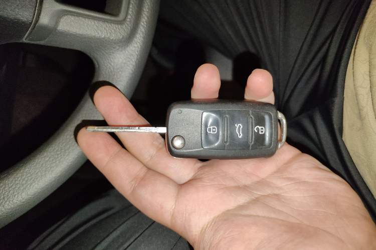 Used Volkswagen Santana 2015 1.6L Automatic Comfort Edition
