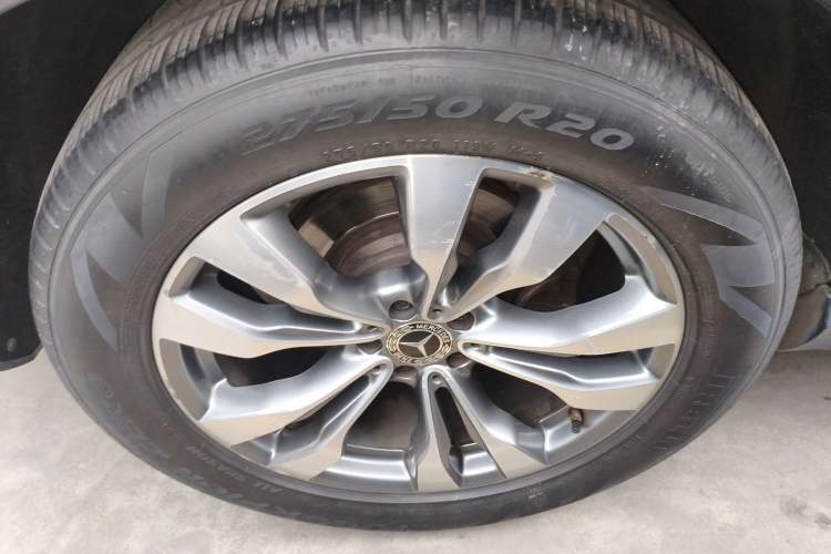 Used Mercedes-Benz GLE Coupe 2017 GLE 400 4MATIC Coupe SUV