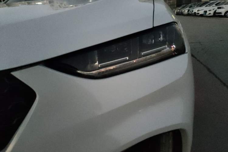 Used Wey VV7 2017 2.0T Ultra-Luxury Version
