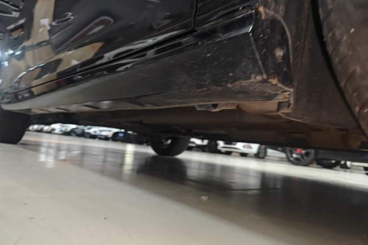 Used Dongfeng Aeolus Yixuan 2022 230T Automatic Adaptive-Beam Knight Edition
