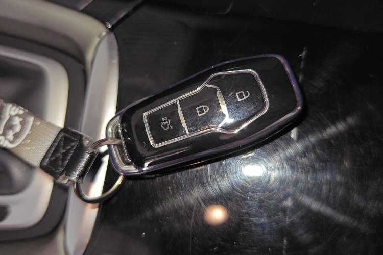 Used Ford Mondeo 2013 2.0L GTDi 200 Luxury Model
