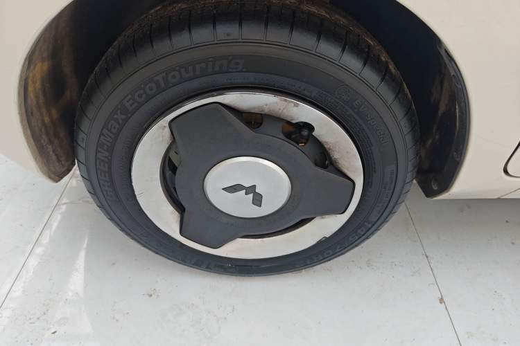 Used Wuling Hongguang MINIEV 2021 Macaron Premium Model – Lithium Iron Phosphate