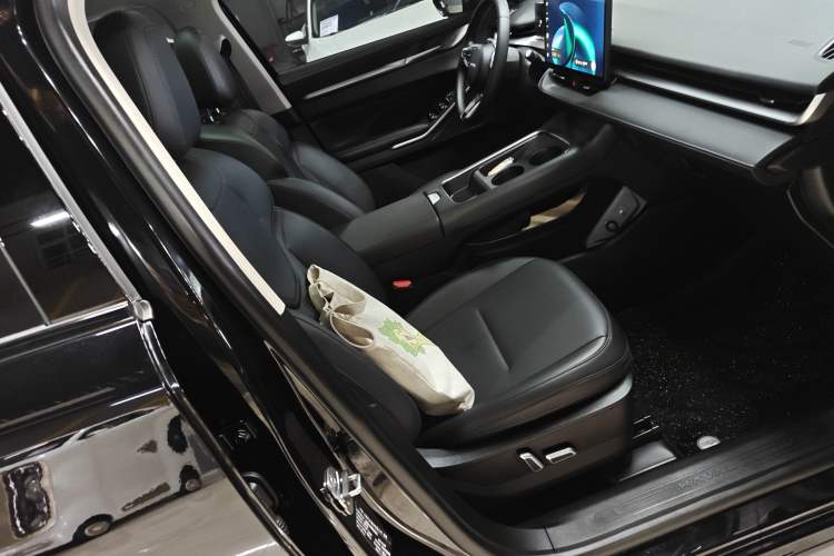 Used Haval H6 2024 1.5T Two-Wheel Drive Max
