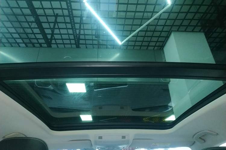 Used Volkswagen Tayron 2024 330TSI Two-Wheel Drive Luxury Plus Advanced Version