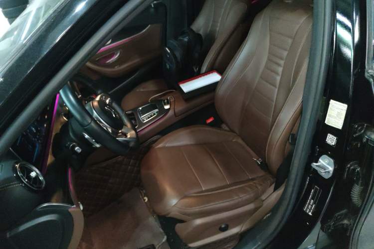 Used Mercedes-Benz E-Class 2020 E 300 L Sporty and Stylish Model
